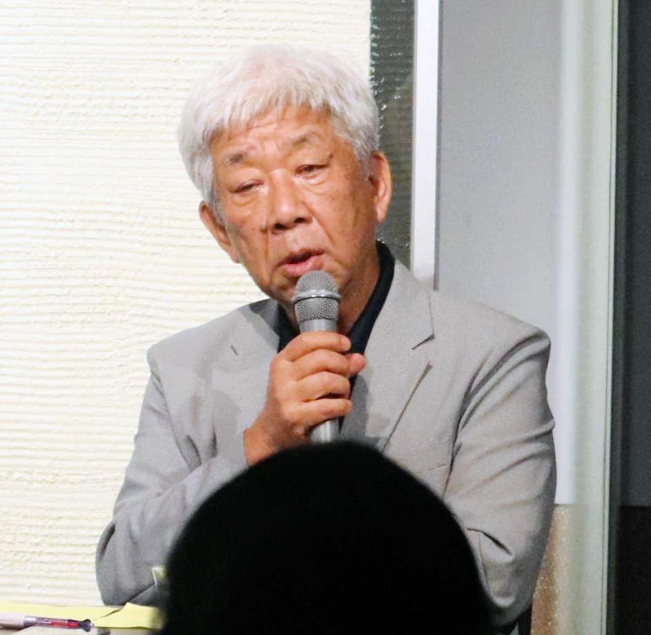 トークライブに出演した大﨑洋氏　