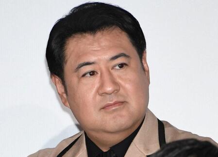 小手伸也