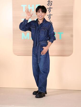 夏休み特別イベント「ヒロ先生の肌と美の学び舎」に出席した小田切ヒロ氏