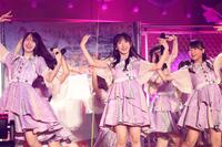 ファイナルのステージで笑顔を見せる乃木坂４６　ⓒ乃木坂４６ＬＬＣ