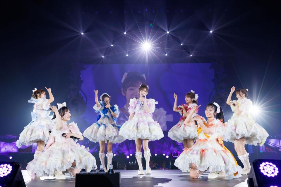 ライブで魅了したＳＷＥＥＴ　ＳＴＥＡＤＹ（撮影：ヨシモリユウナ、河村美貴）