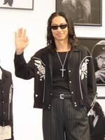 内覧に出席したＥＸＩＬＥ　ＡＫＩＲＡ