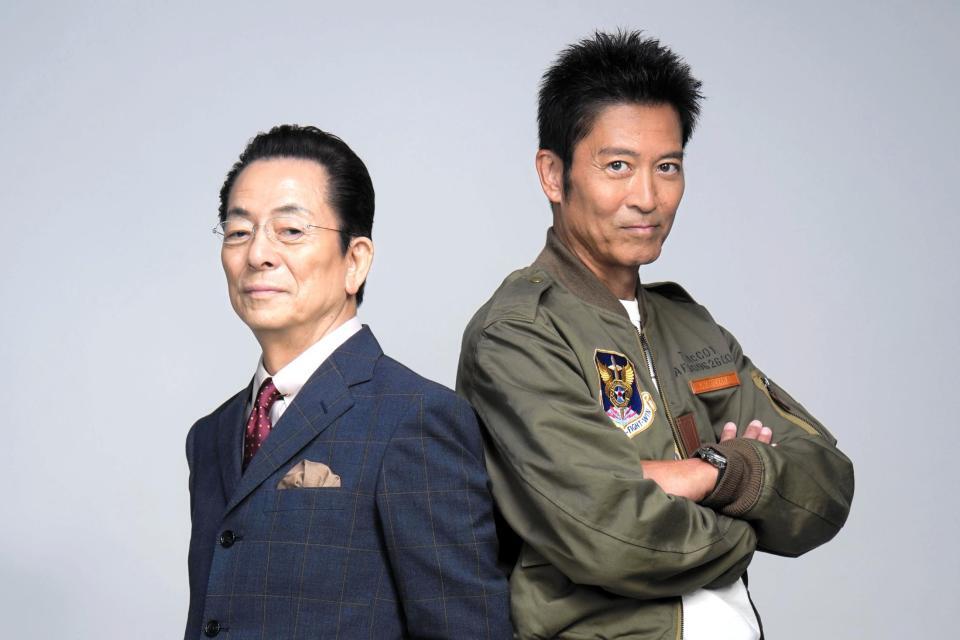 「相棒」に出演する水谷豊（左）と寺脇康文