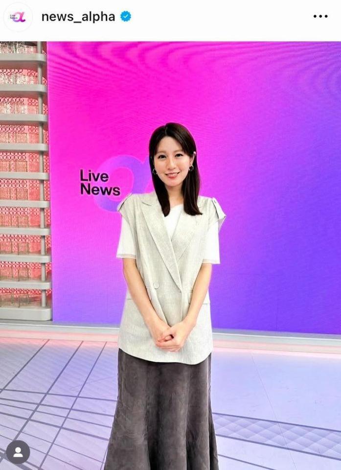 いつもの雰囲気の衣装。「Ｎｅｗｓ　α」の公式インスタグラム（６月１５日付）より
