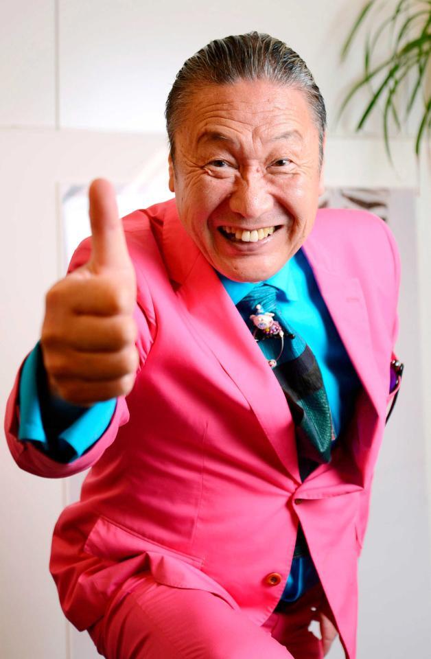 山本寛斎さん（１６年撮影）