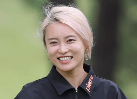 小島瑠璃子