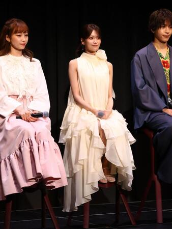 ミュージカル「秘密の花園」製作記者発表会に出席した奥田いろは