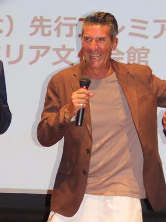 試写会に登場したパンツェッタ・ジローラモ（２７日）