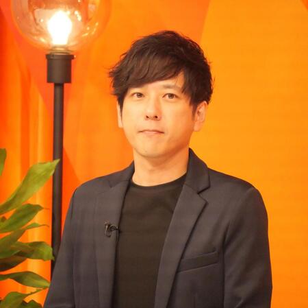 会見に出席した二宮和也