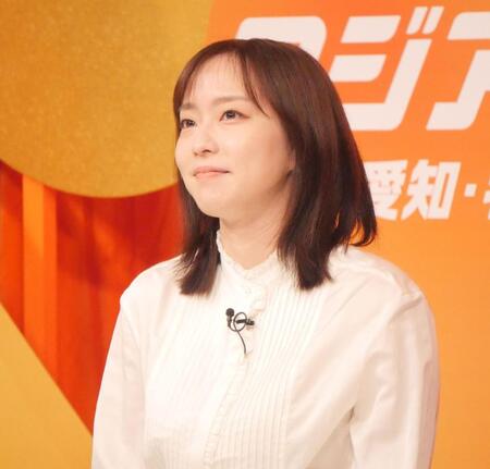 会見に出席した石川佳純さん
