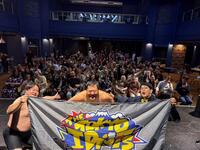 現地を沸かせたＴＨＥ　ＴＯＫＹＯ　ＩＤＩＯＴＳの（左から）、ウエスＰ（ＷＥＳ-Ｐ）、とにかく明るい安村（ＴＯＮＹ）、市川こいくち（ＧＡＳＳＹ）