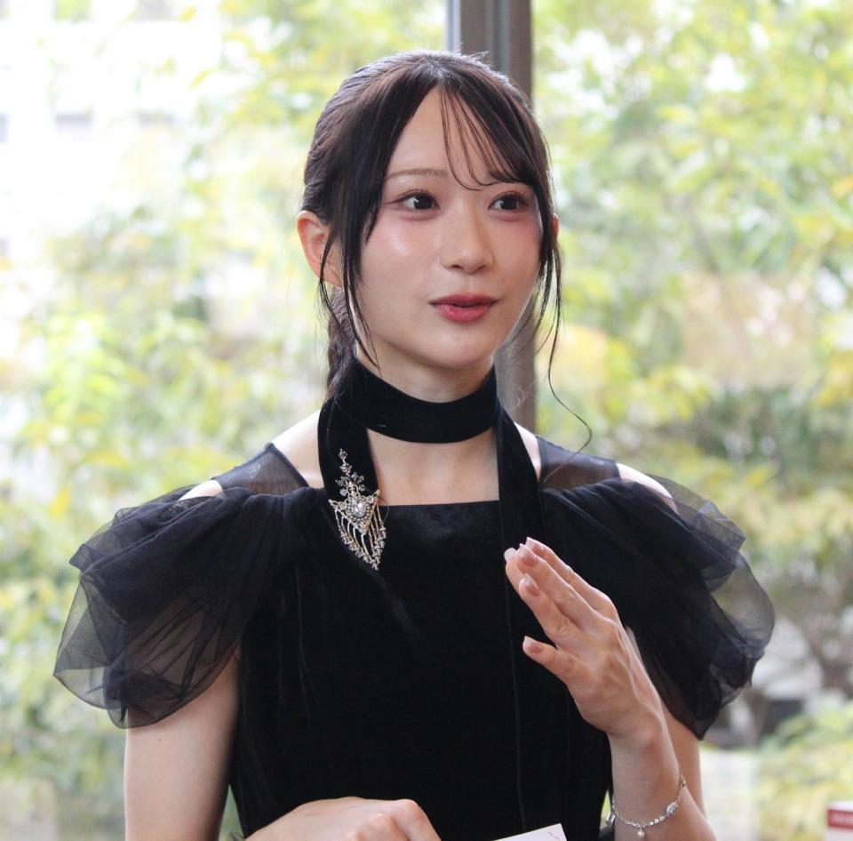 取材に応じるＲａｉｎ　Ｔｒｅｅの橋本真希
