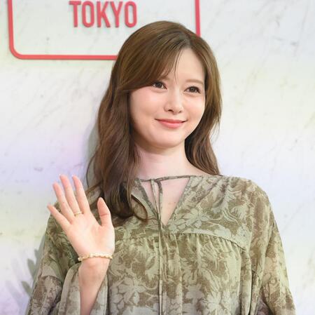 ポップアップイベントに登場した白石麻衣（撮影・堀内翔）