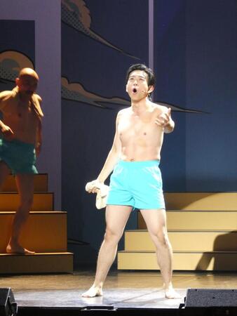 舞台「いつかアイツに会いに行く－ＢＥＹＯＮＤ　ＴＨＥ　ＭＯＯＮ－」で主演を務める䋝田圭亮