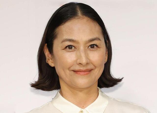 亜希57歳 加工せず自然体公開に反響