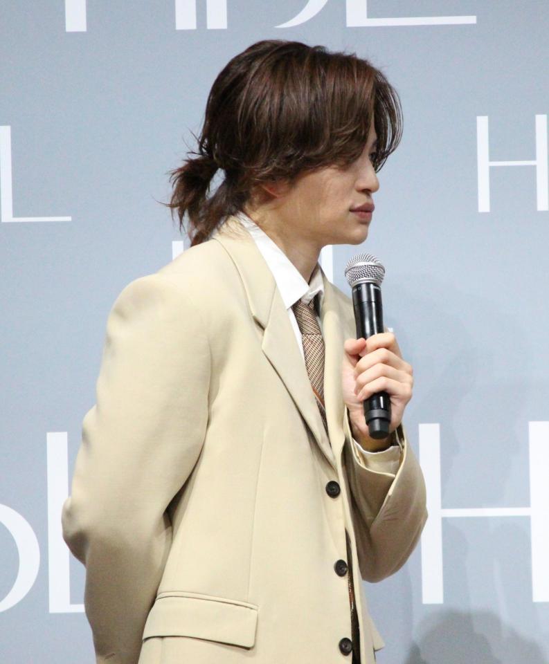 新ＣＭ発表会に出席したｔｉｍｅｌｅｓｚの菊池風磨