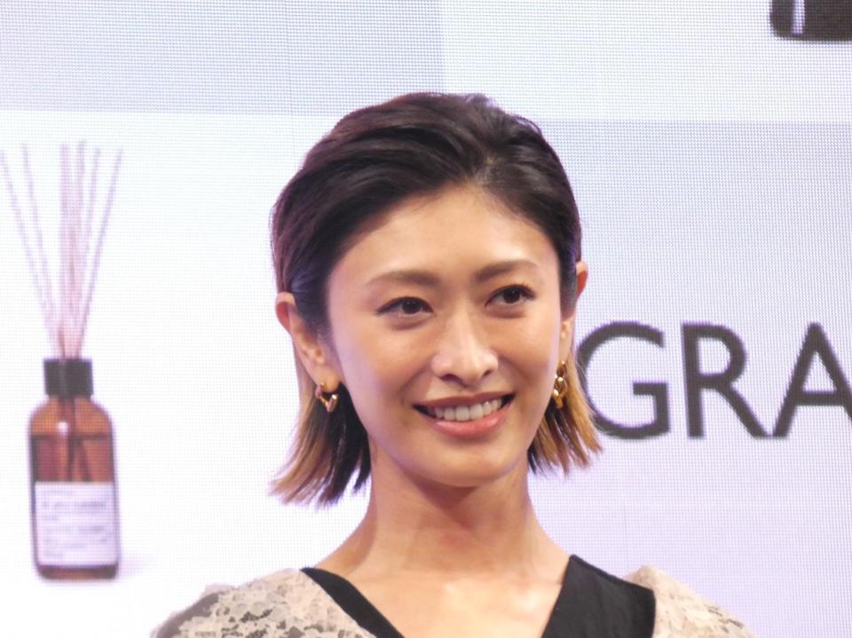 イベントに出席した山田優