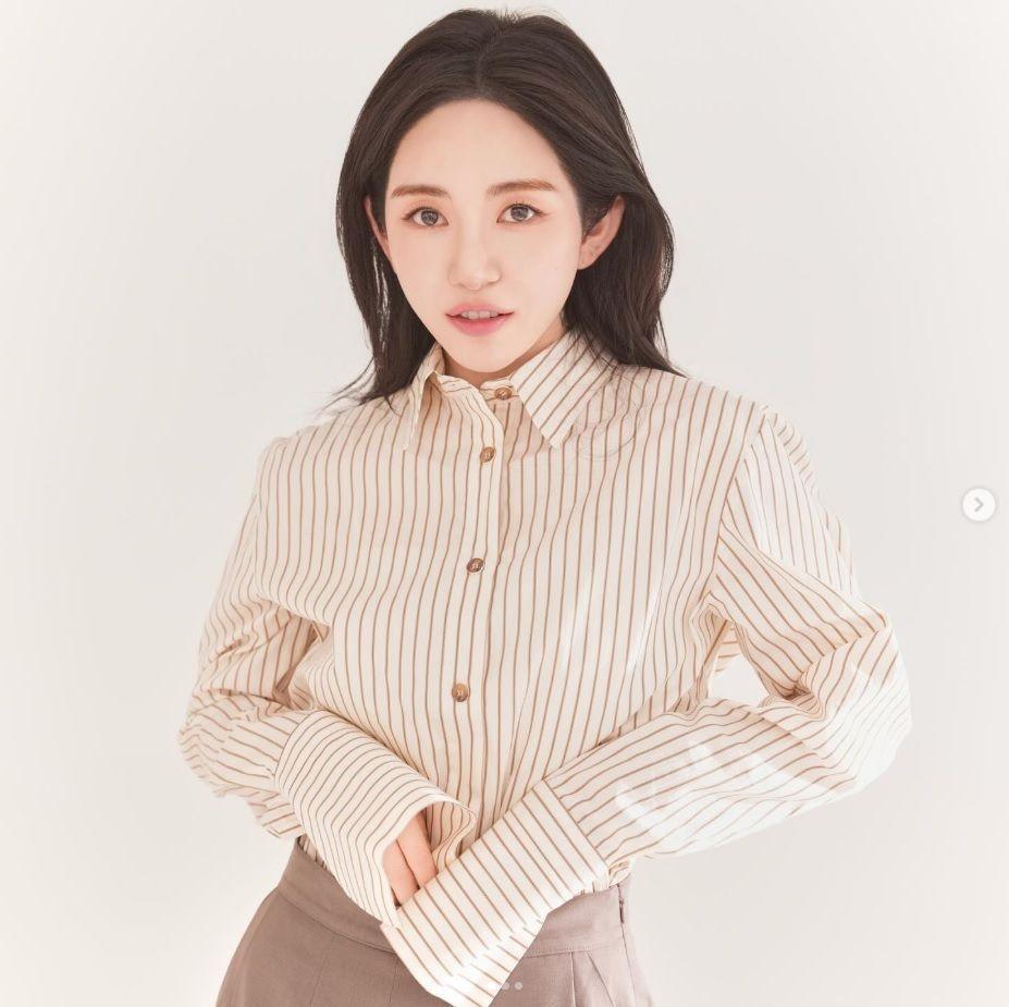 韓国芸能プロダクション・ＭＯＤＥＮ　ＢＥＲＲＹ　ＫＯＲＥＡの公式インスタグラム＠ｍｂｋ．ｅｎｔ＿ｏｆｆｉｃｉａｌより　クォン・ミナ