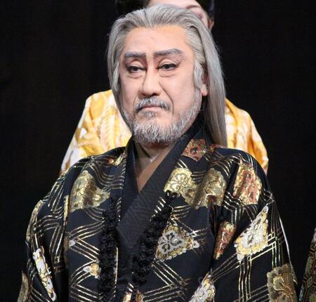 舞台「リア王」に出演する中村芝翫