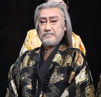 舞台「リア王」に出演する中村芝翫
