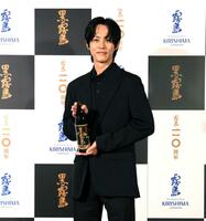 　新ＣＭ発表会に登壇した俳優の松坂桃李