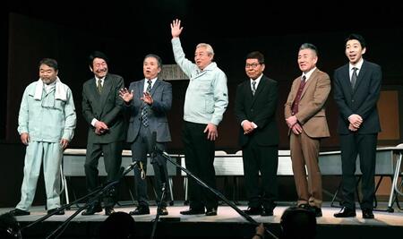 （左から）グレート義太夫さん、ダンカン、つまみ枝豆、ガダルカナル・タカ、松尾伴内、ラッシャー板前、柳憂怜＝２０２３年３月