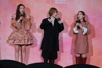 トークで盛り上がる（左から）仲里依紗、松岡茉優、田中みな実（撮影・金田祐二）