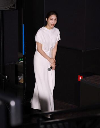 登壇する広瀬アリス（撮影・石井剣太郎）