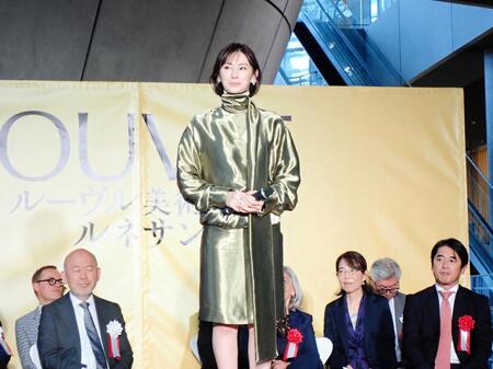 「ルーヴル美術館展　ルネサンス」の開架式に出席した北川景子