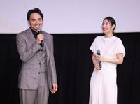 トークで盛り上がる広瀬アリス（右）と満島真之介（撮影・石井剣太郎）