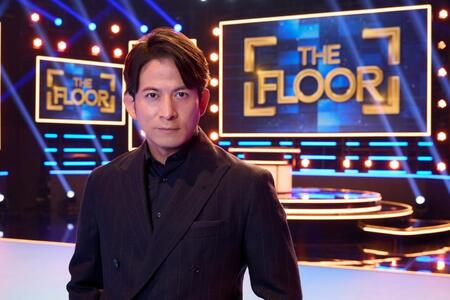 日本テレビ系の新番組「ＴＨＥ　ＦＬＯＯＲ」でＭＣを務める岡田准一