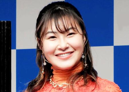 村上佳菜子