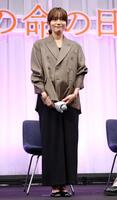 映画「ママがもうこの世界にいなくても　私の命の日記」お披露目試写会に登壇した川口春奈＝東京・大手町の日経ホール（撮影・伊藤笙子）