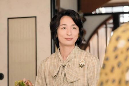 「ブラッサム」で人気作家・土橋風子役を演じる尾野真千子　