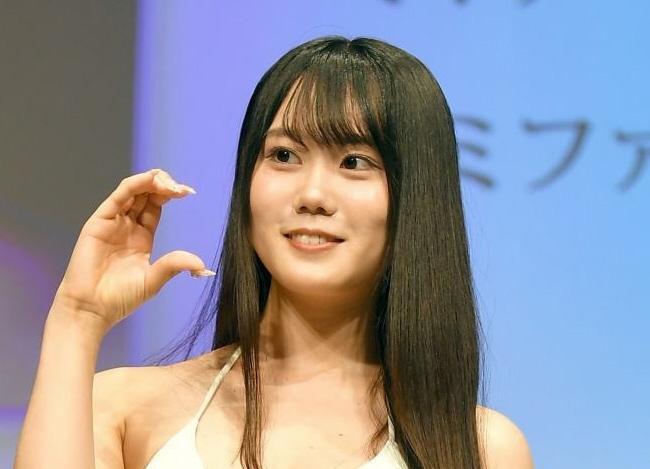 発表会見に登壇した、宮地りんか（撮影・千葉大輝）