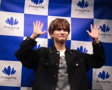 写真集発売記念イベントを開催した瀬戸利樹