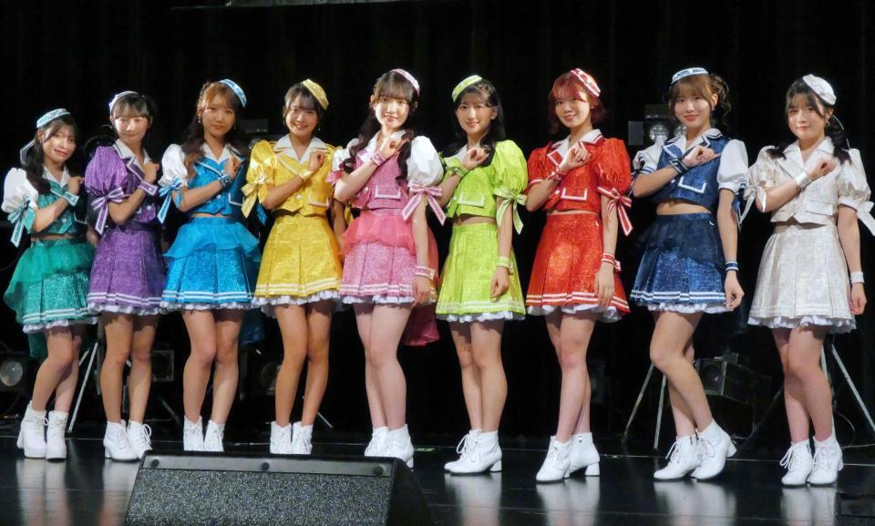 ＳＵＰＥＲ☆ＧｉＲＬＳの（左から）櫻井穂夏、柏綾菜、門林有羽、新森二愛、浜田萌帆、二宮伶寧、竹内ななみ、鎌田彩樺、河村果歩