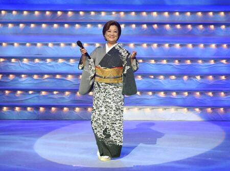 「第４９回歌謡祭」に出演した松原のぶえさん＝２０２２年１１月