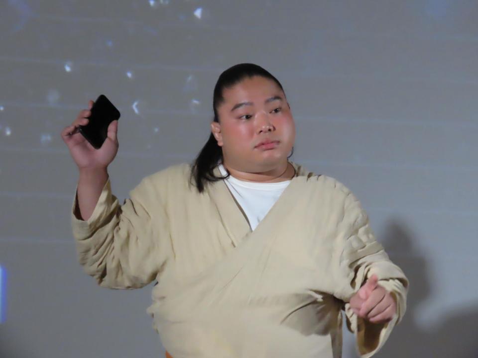 体験型イベントに出席した富栄ドラム
