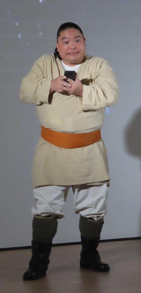体験型イベントに出席した富栄ドラム