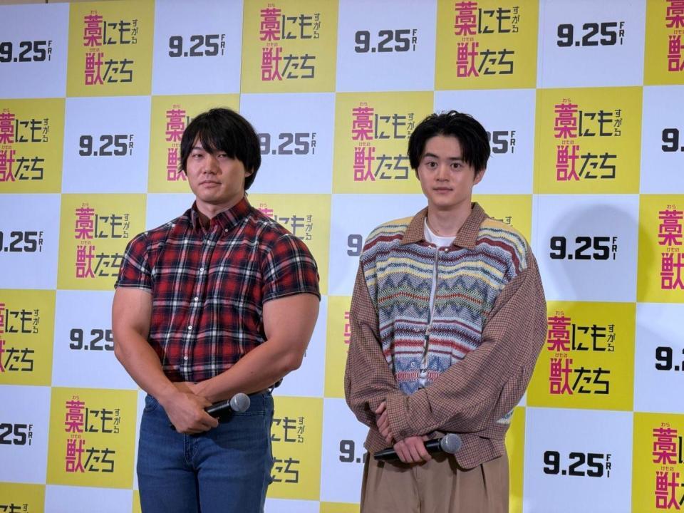トークイベントに登場した鈴鹿央士（右）と青木マッチョ