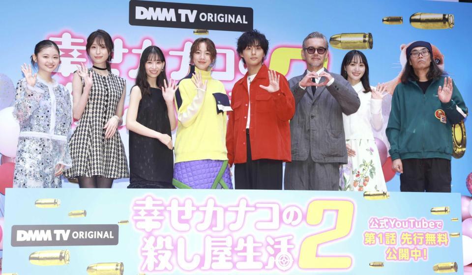 （左から）鈴川紗由、橋ひかる、森川葵、のん、藤ヶ谷太輔、渡部篤郎、菅井友香、英勉監督