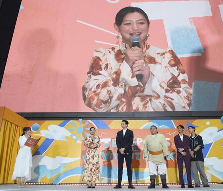 イベントに登壇した（左から）南後杏子、角田夏実、竜星涼、富栄ドラム、オームタナパック（撮影・千葉大輝）
