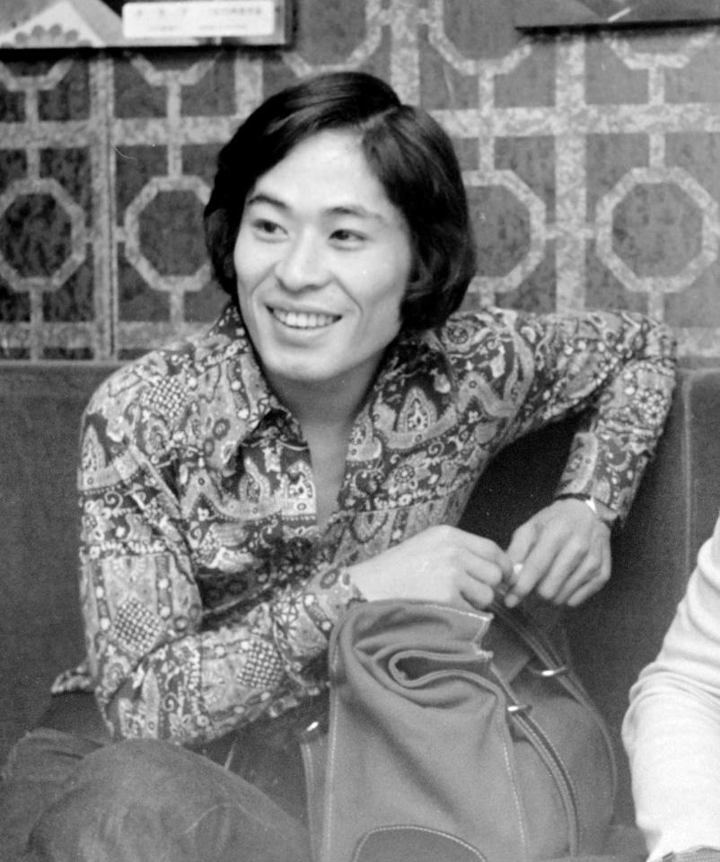 取材に応じる中田ボタンさん＝７２年６月