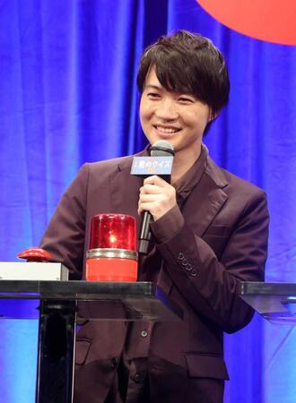 クイズ企画に臨む神木隆之介＝４月２０日