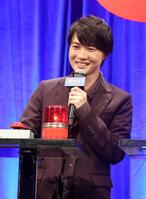 クイズ企画に臨む神木隆之介＝４月２０日