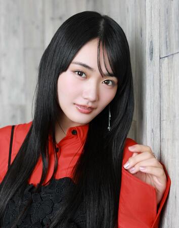 「どこにいても輝ける人になりたい」と話す櫻坂４６・山﨑天（撮影・石井剣太郎）