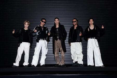 ＥＸＩＬＥ　ＴＨＥ　ＳＥＣＯＮＤ