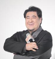 イベントに出席した小手伸也
