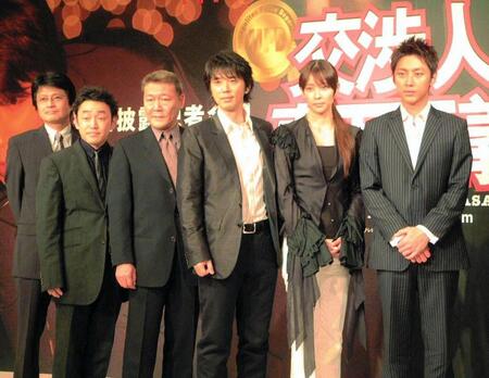 映画「交渉人　真下正義」　２００５年